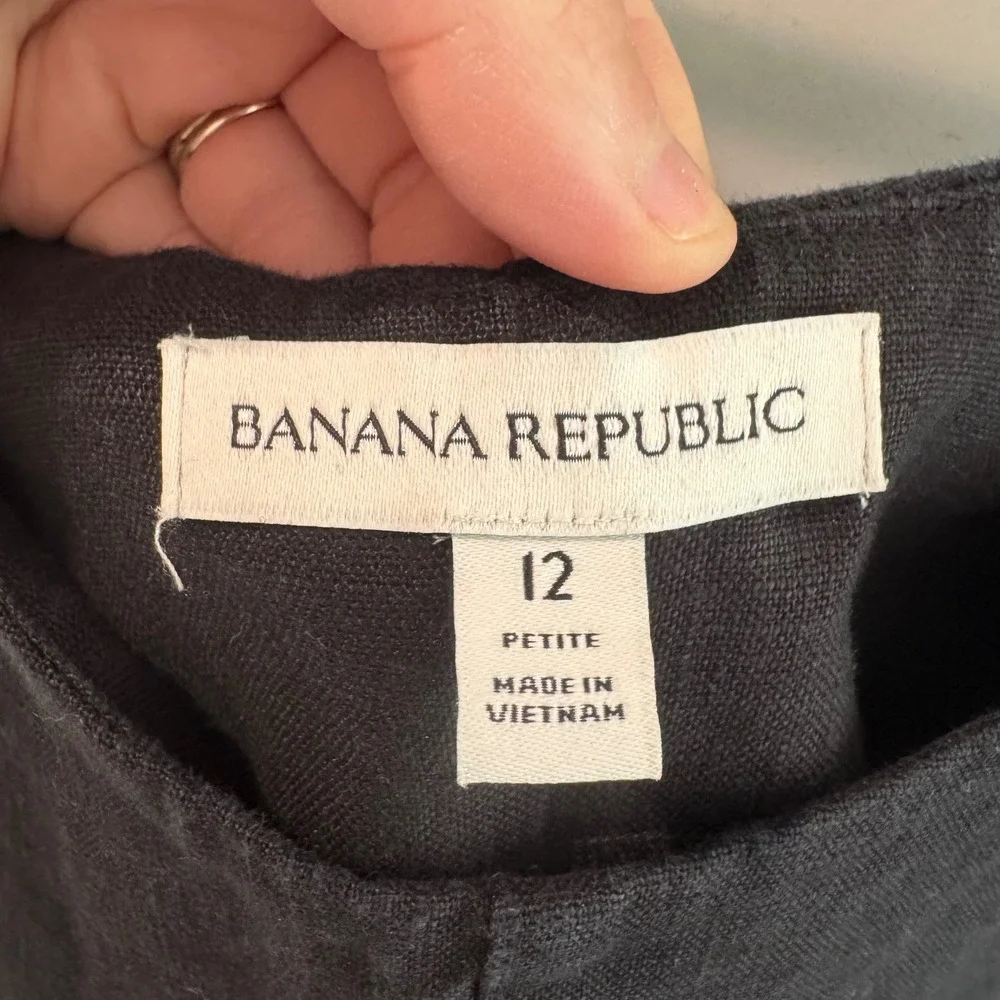Banana Republic Black 100% Linen Wide Leg Jumpsuit Petite 12‎ Scoop Neck Pockets